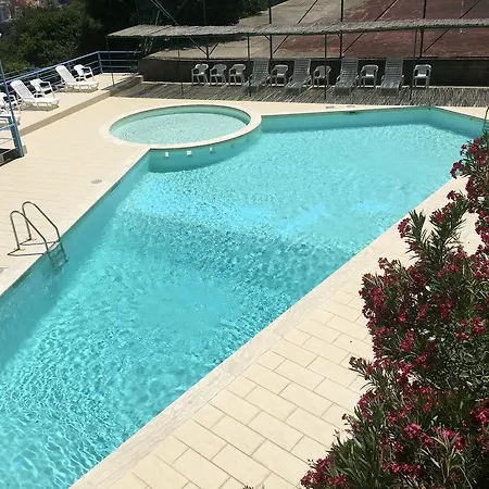 塞勒涅别墅酒店 拉努塞伊