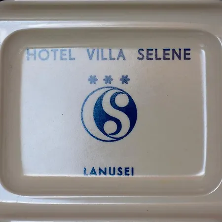 Hotel Selene 4*
